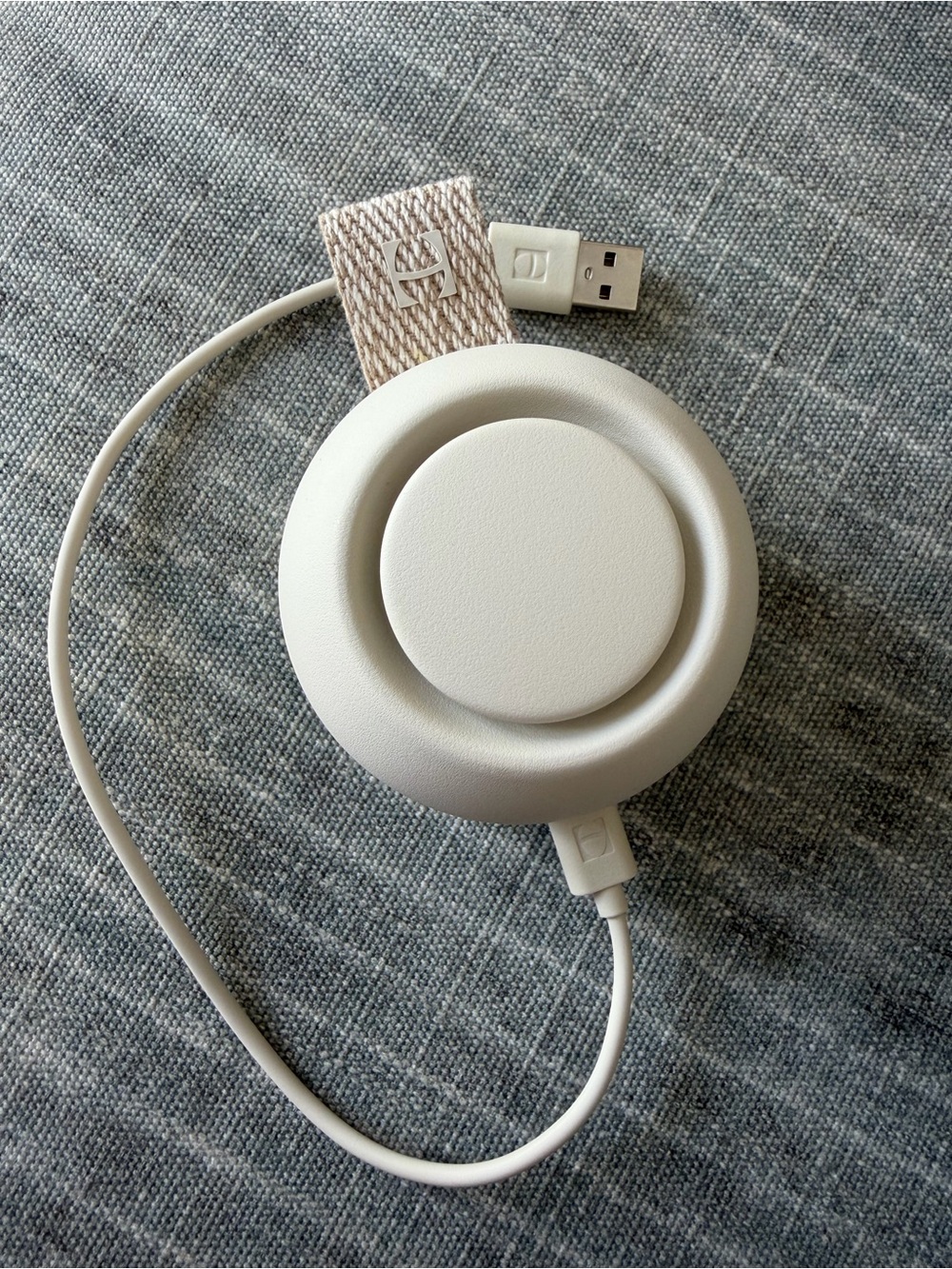 Hatch Go with charging cable